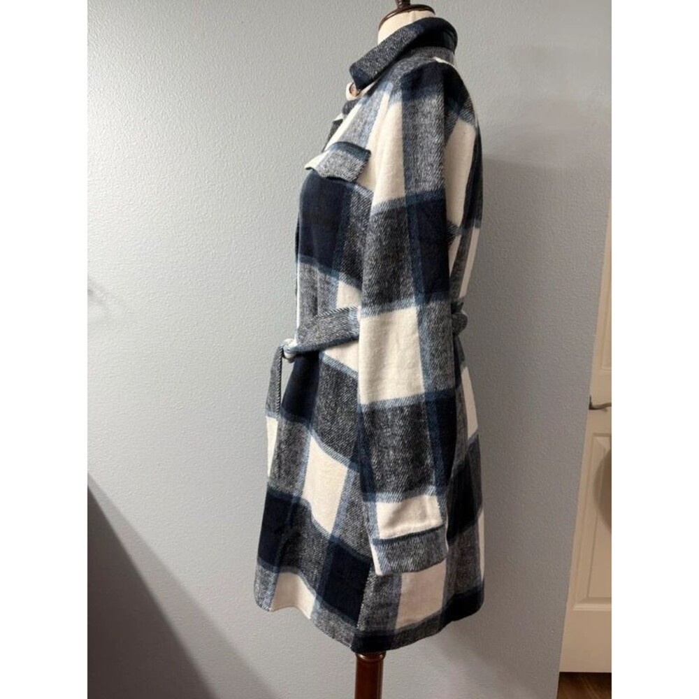 Plaid Belted Shacket Coat Navy White Size Large - Picture 2 of 5